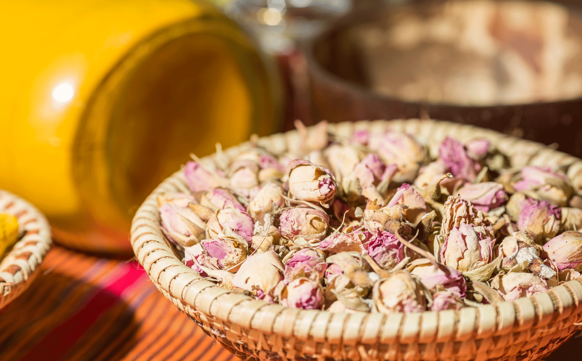 fiori secchi in aromaterapia