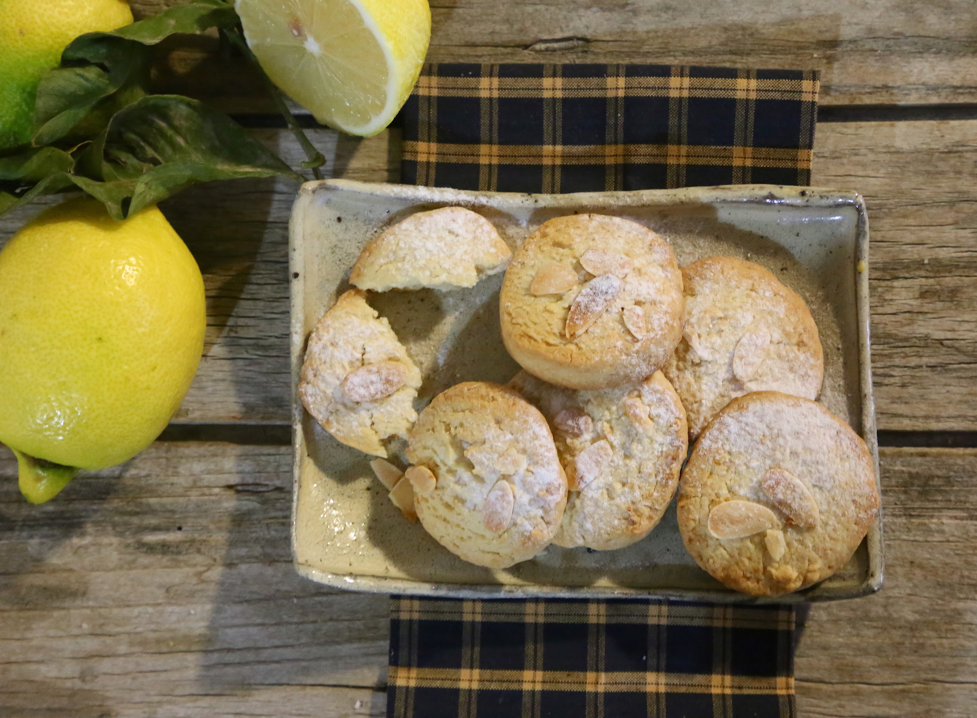 I biscotti appena sfornati © Beatrice Spagoni