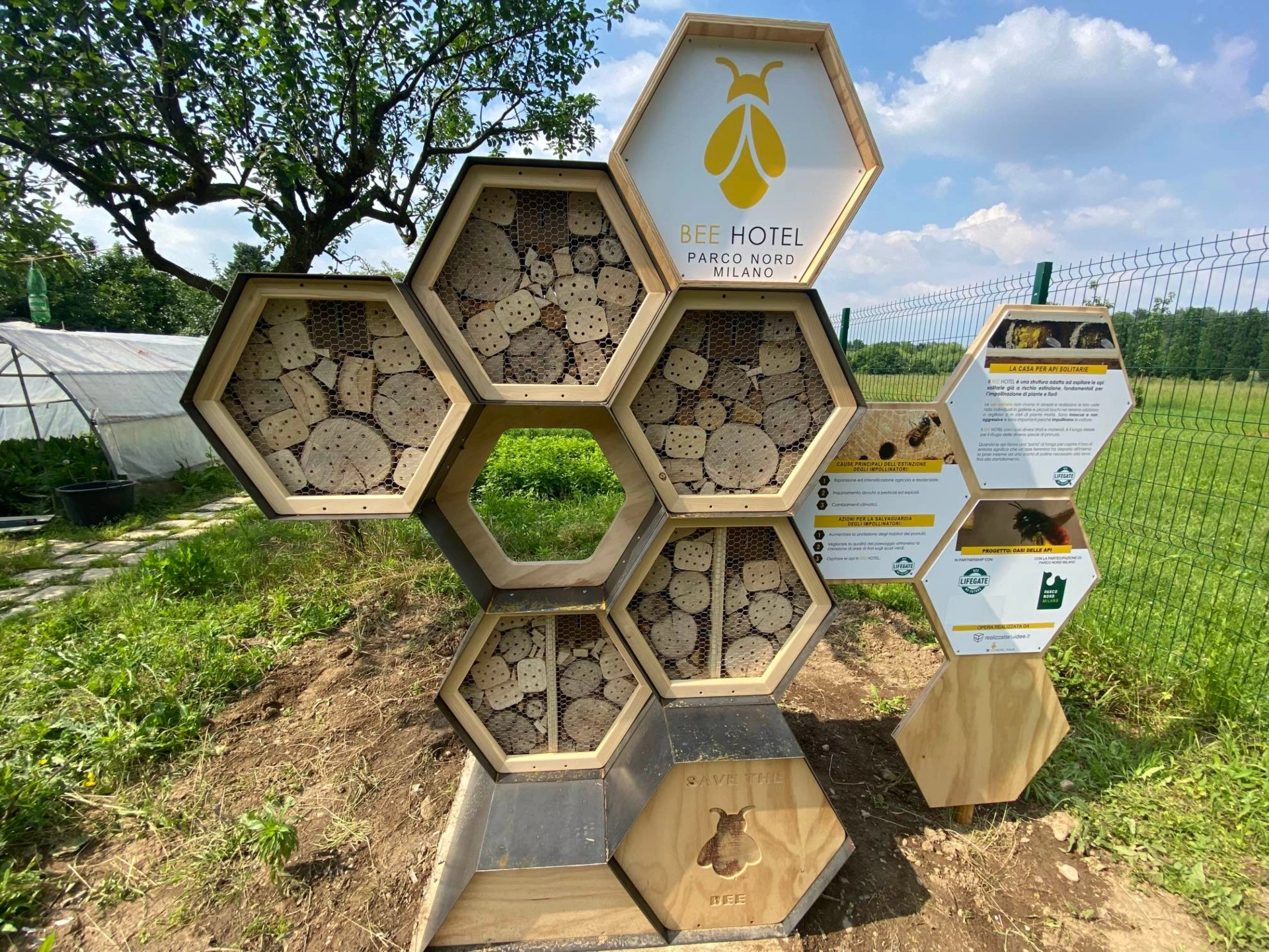 bee hotel