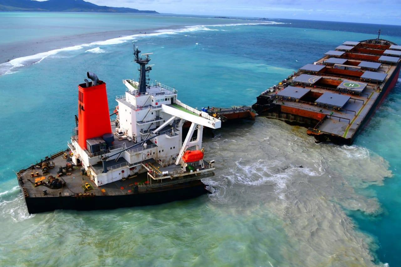 mauritius petroliera