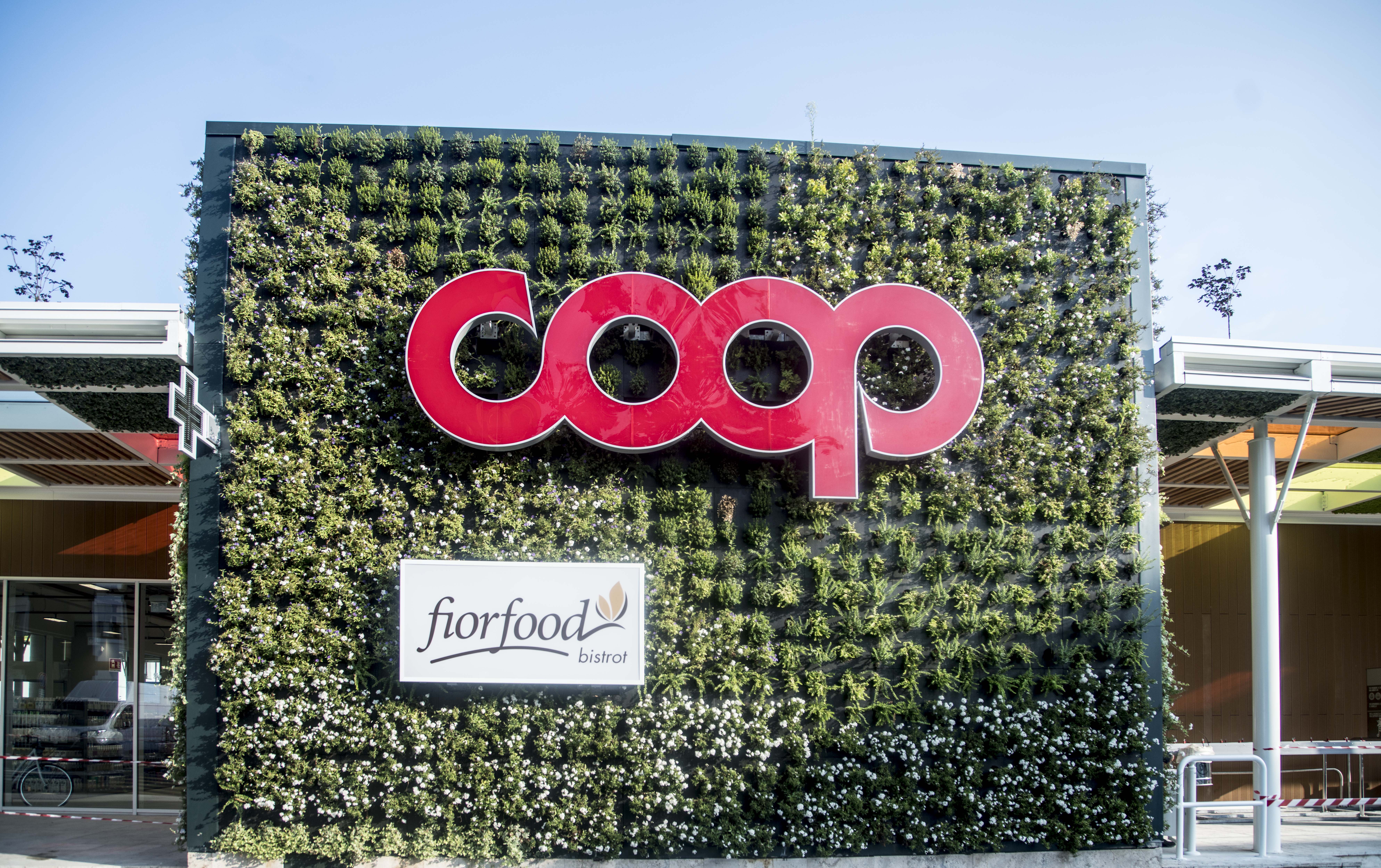 L'area su cui sorge il supermercato autism friendly è recuperata con un’operazione di riqualificazione urbana nel segno della sostenibilità ambientale © Coop Lombardia