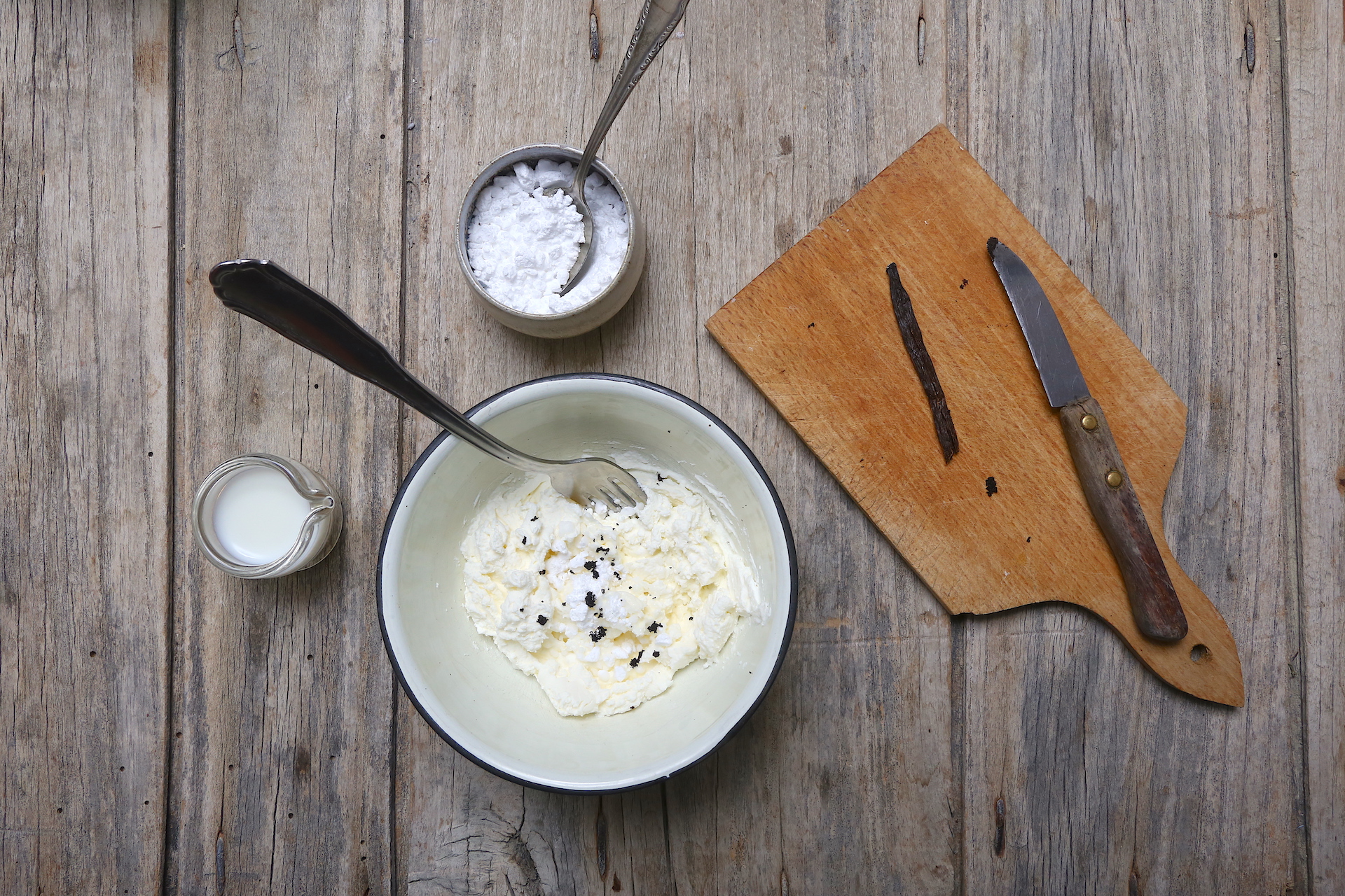 preparazione crema robiola © Beatrice Spagoni