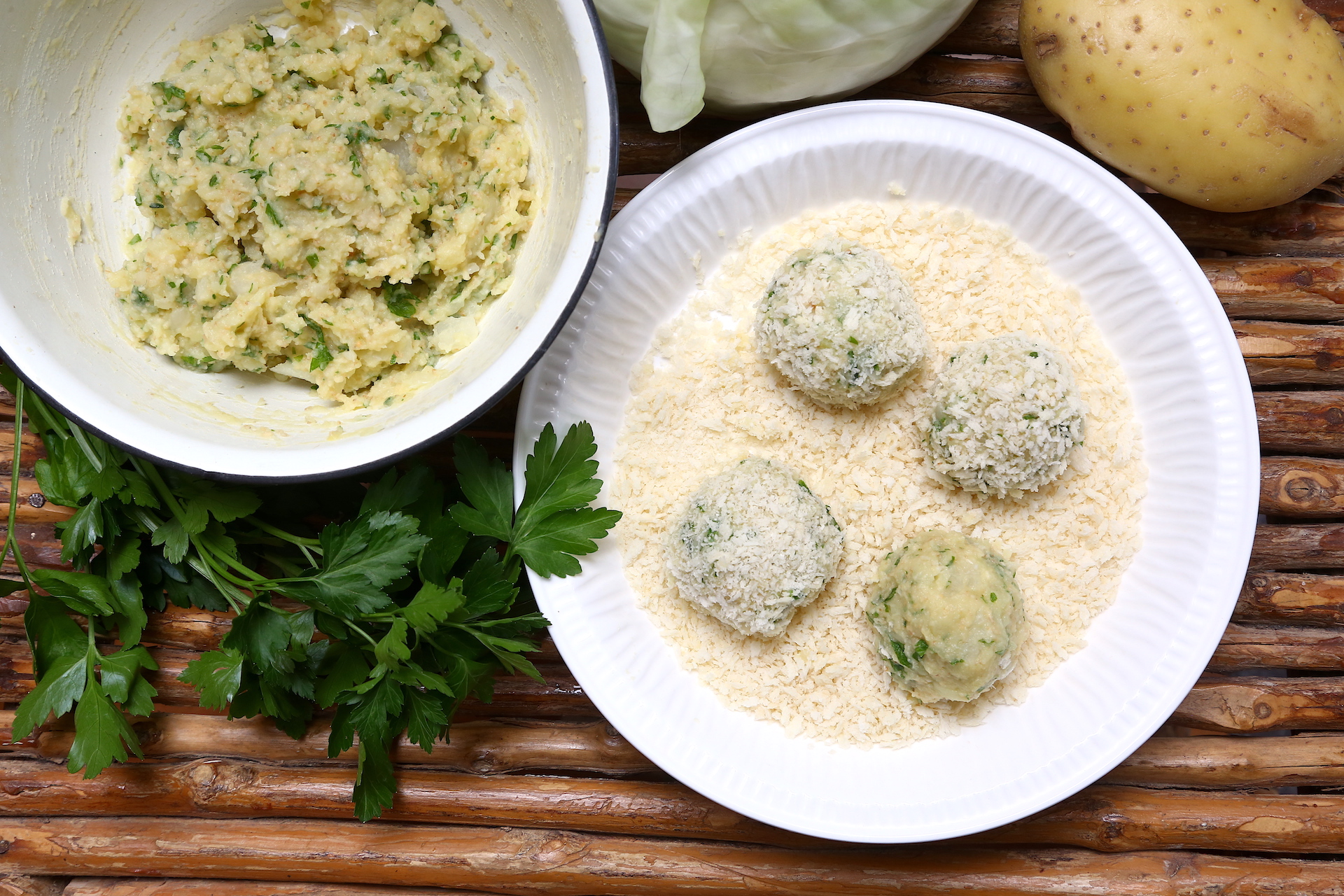 Preparazione polpette © Beatrice Spagoni