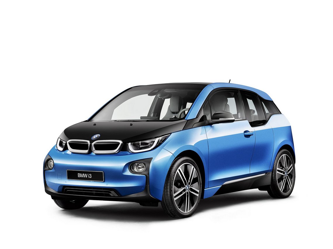 La nuova elettrica Bmw i3 percorre fino a 245 km a ogni