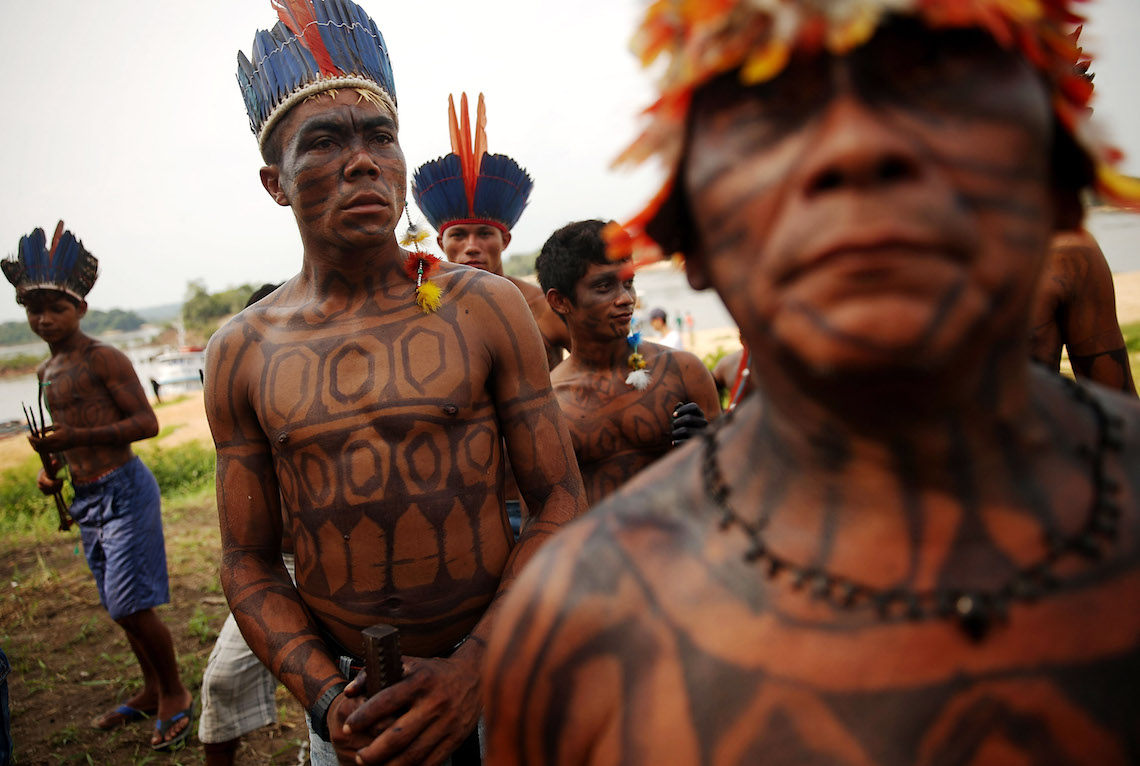 brasile-proprietari-terrieri-attaccano-una-trib-indigena-a-colpi-di