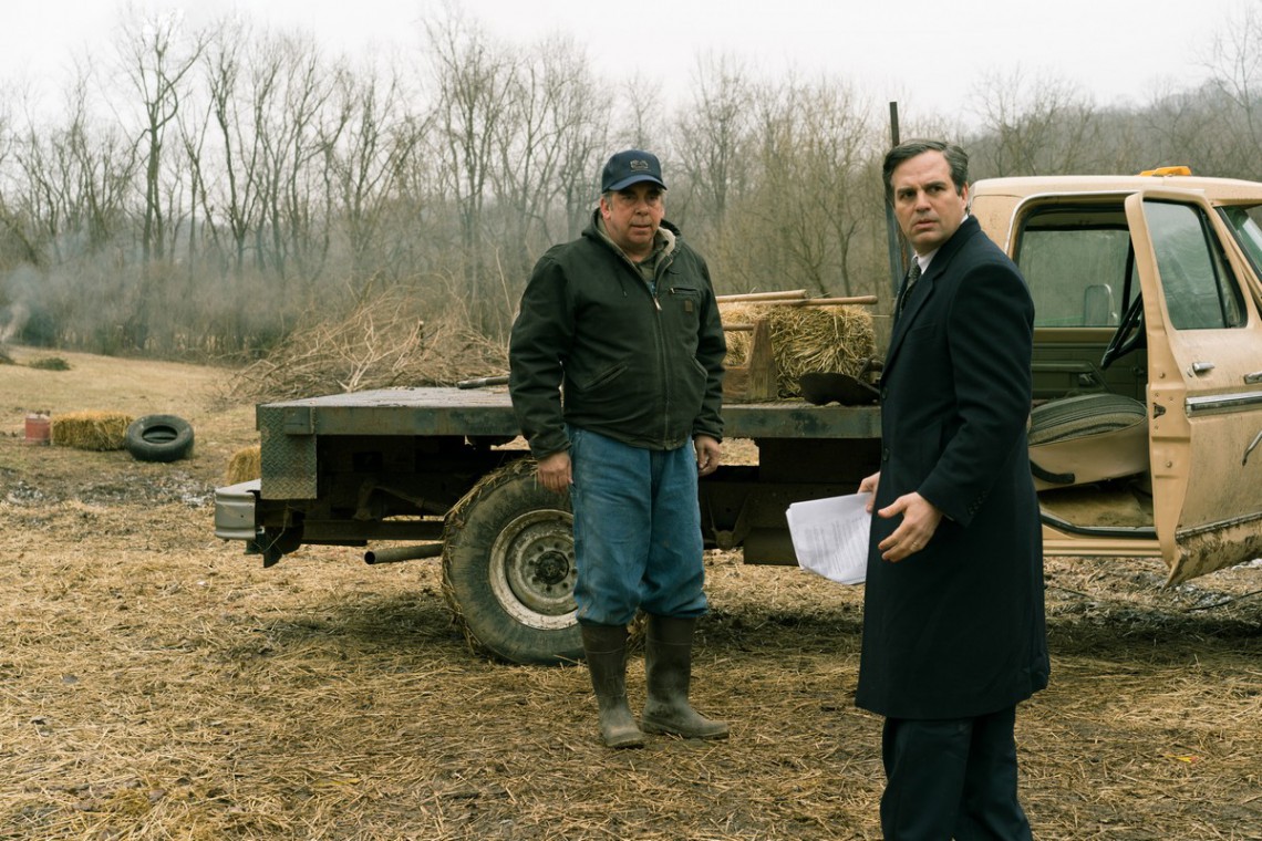 Una scena del film Cattive acque mark ruffalo