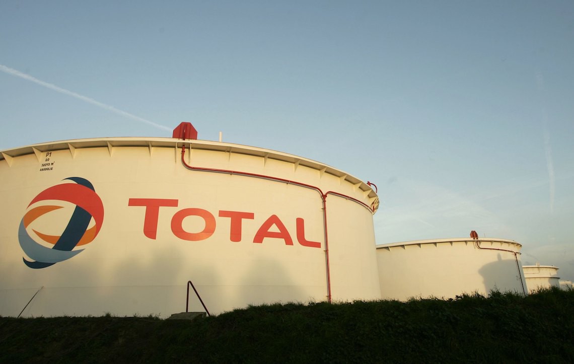 Una raffineria di Total