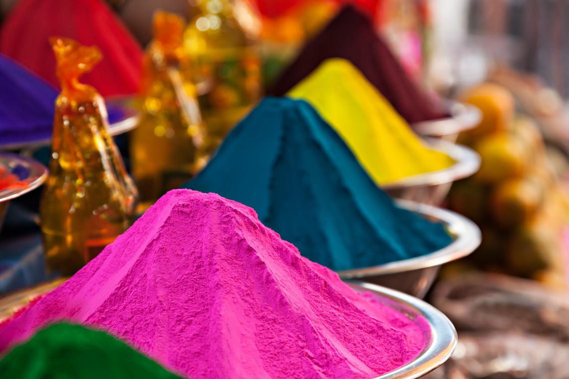 Come Togliere I Colori Dell Holi Dalla Pelle